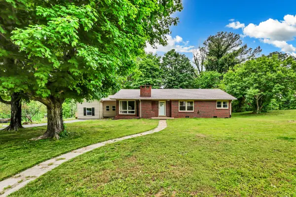 301 Main St, Cumberland City, TN 37050