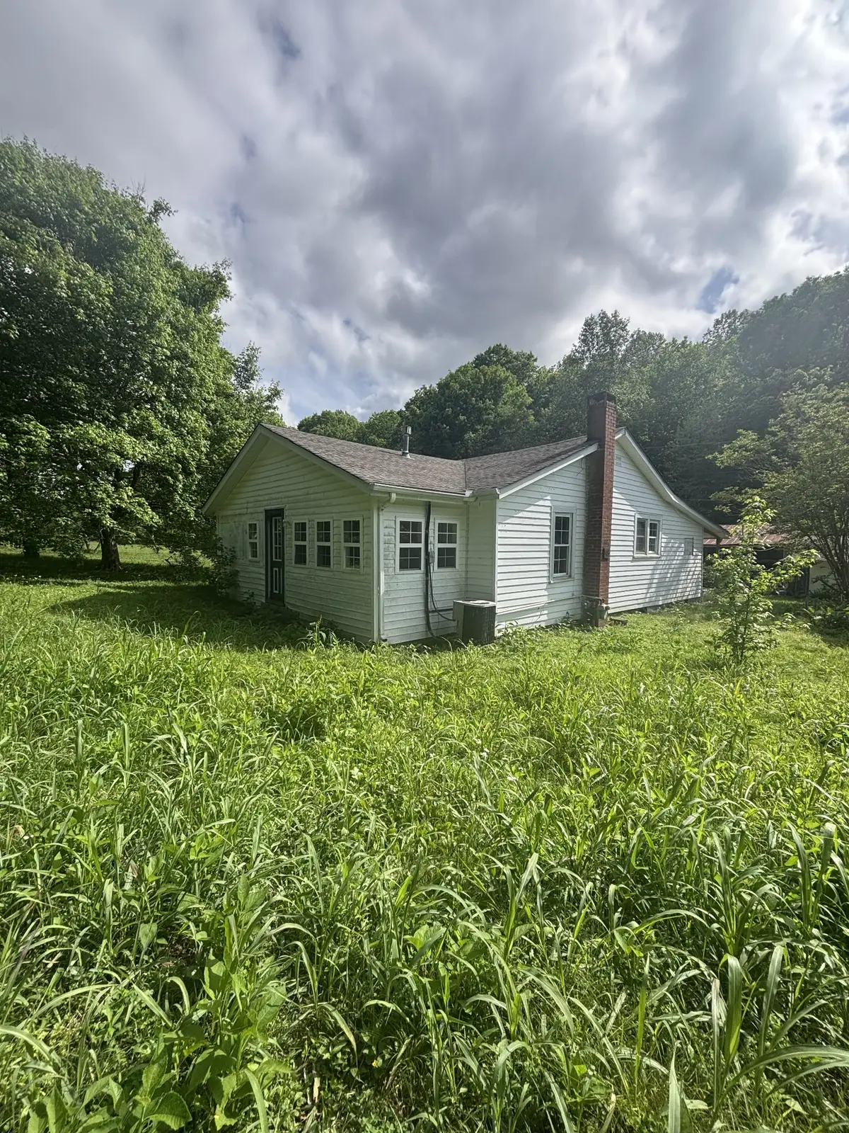 1501 Hatcher Hollow Rd, Mc Ewen, TN 37101 - #1