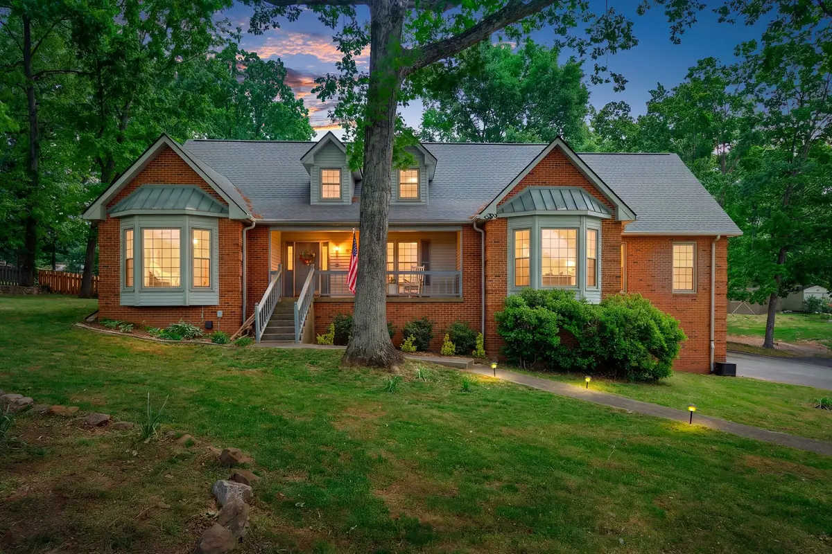 516 Tyler Ct, Cottontown, TN 37048 - #1