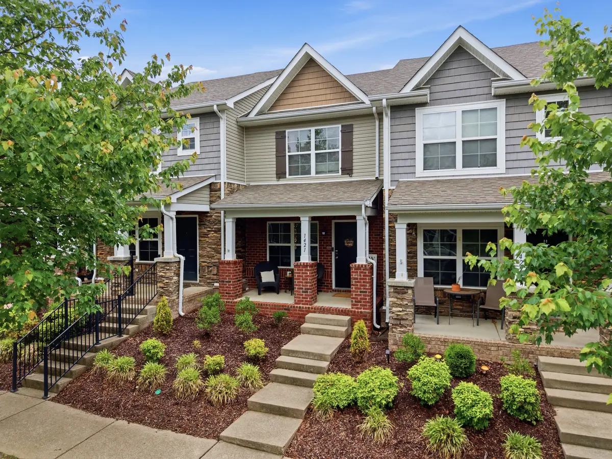 1421 Riverbrook Dr, Hermitage, TN 37076 - #1