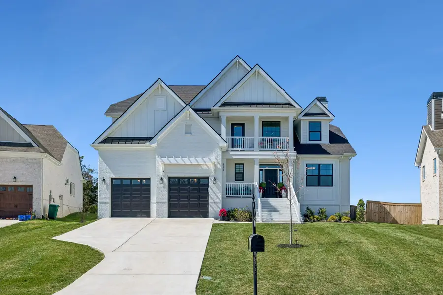 1071 Oakhall Dr, Mount Juliet, TN 37122 - #2