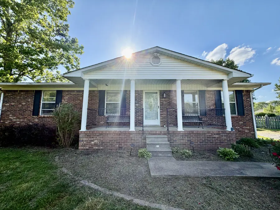497 Belew Dr, Lawrenceburg, TN 38464 - #3