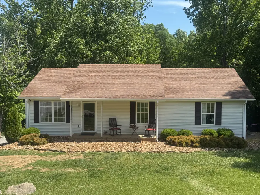 2381 Palmyra Rd, Palmyra, TN 37142 - #2