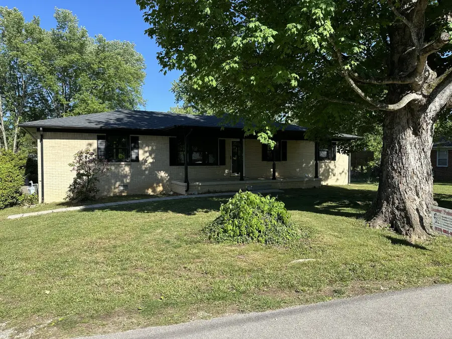 198 Epperson Ave, Cookeville, TN 38506 - #2