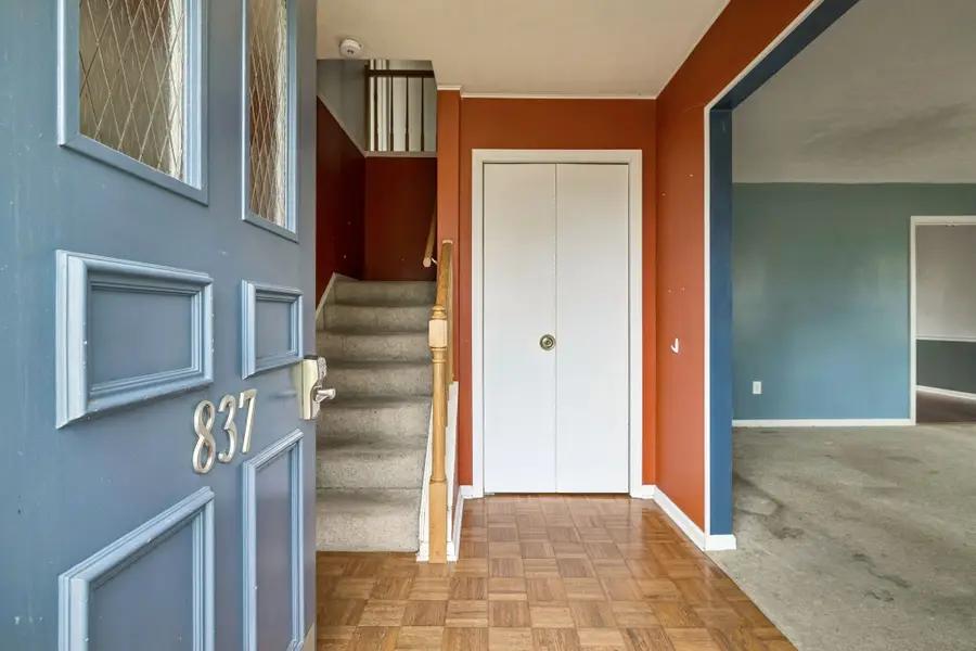 837 Edgefield Way, Bowling Green, KY 42104 - #2