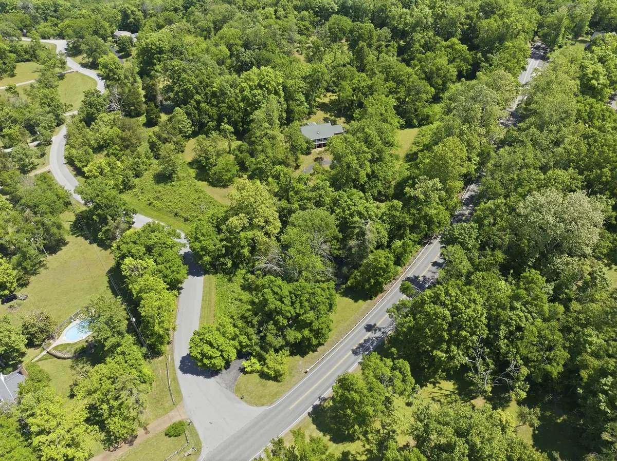 714 Sneed Rd W, Franklin, TN 37069 - #1