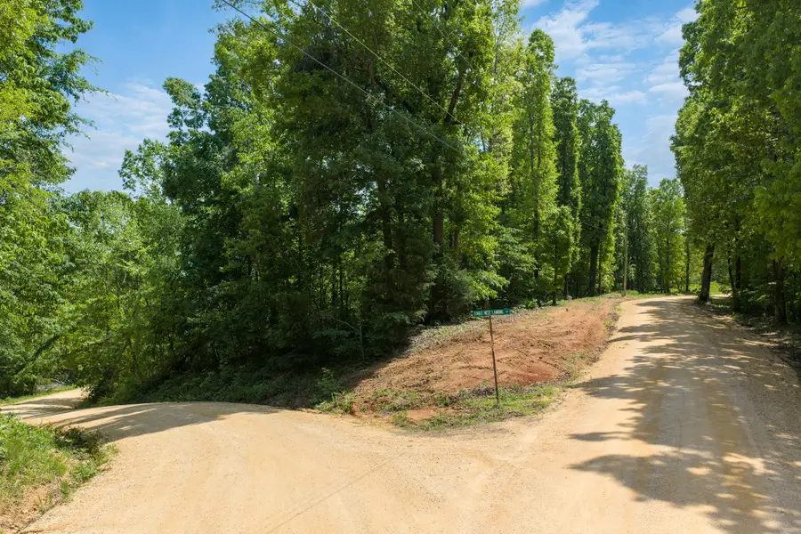 588 Eagles Nest Landing, Bath Springs, TN 38311 - #2