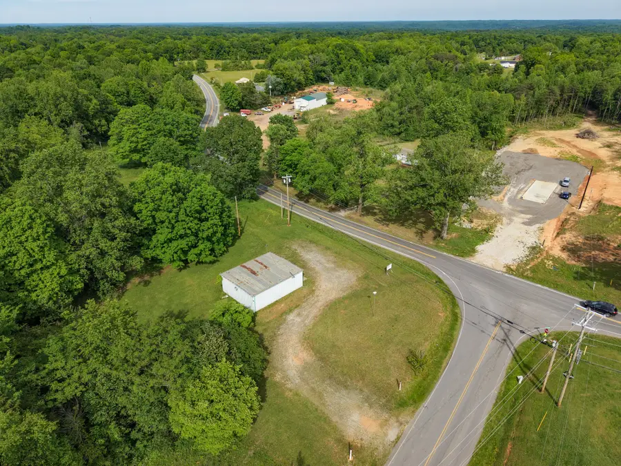 2815 Highway 49 E, Charlotte, TN 37036 - #3