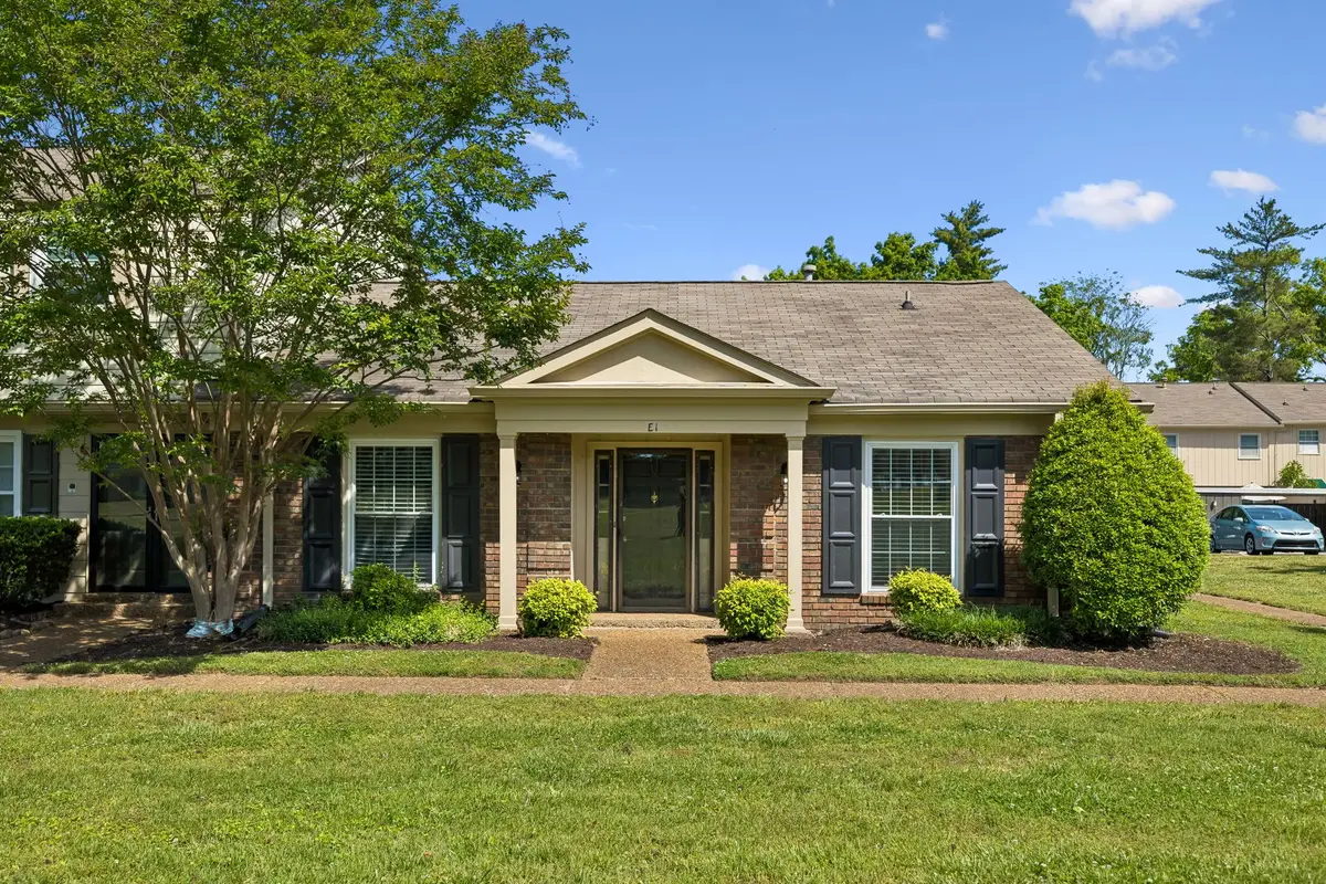 8207 Sawyer Brown Rd #E1, Nashville, TN 37221 - #1