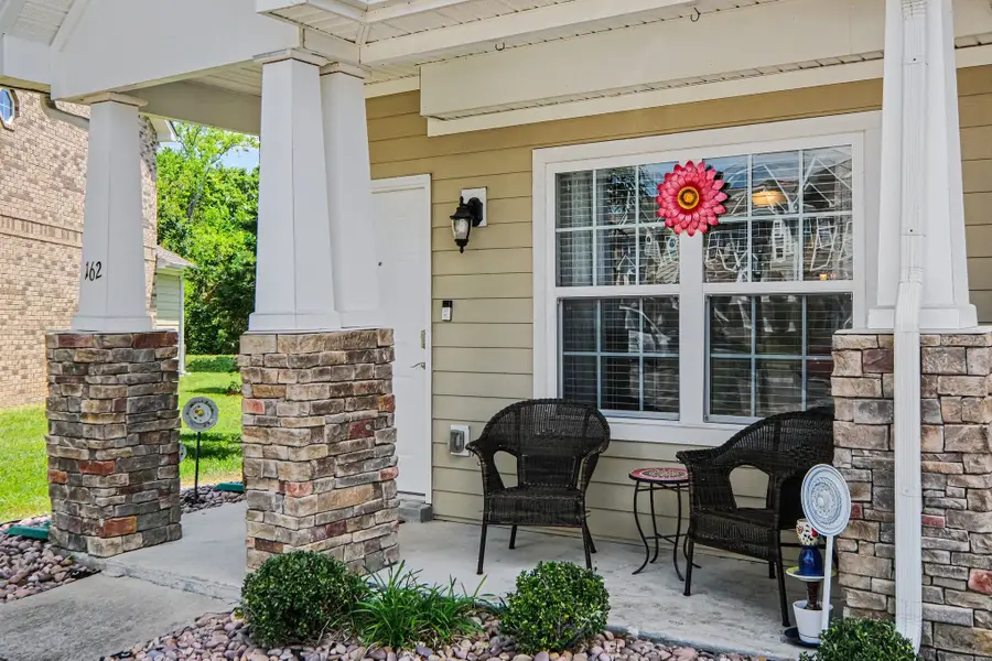 162 Cobblestone Place Dr, Goodlettsville, TN 37072 - #2