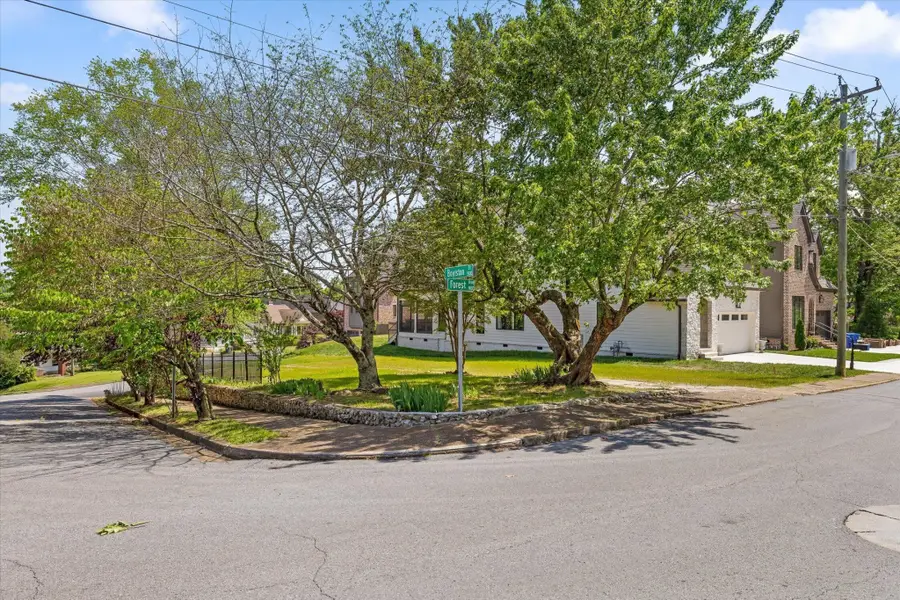 920 Forest Avenue, Chattanooga, TN 37405 - #2
