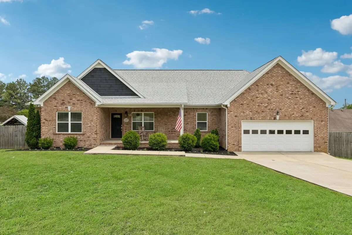1082 Corey Dr, Lewisburg, TN 37091 - #1