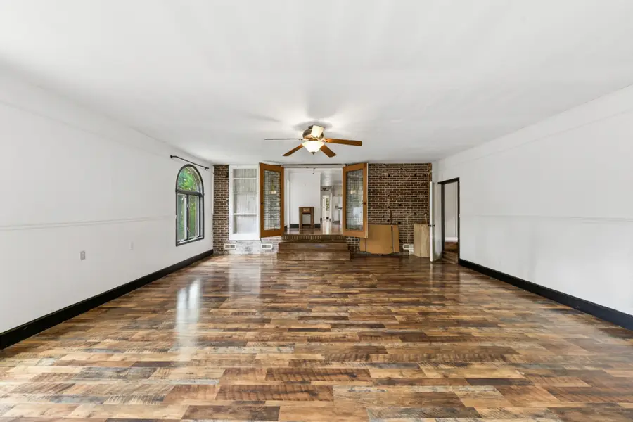 4187 Booker Farm Rd, Hampshire, TN 38461 - #2