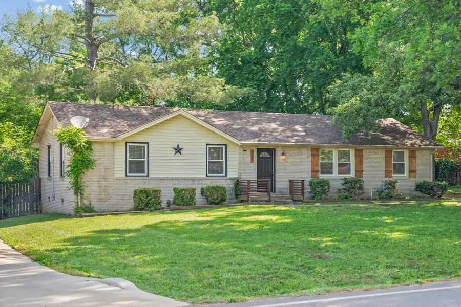 211 Tobacco Rd, Clarksville, TN 37042 - #2