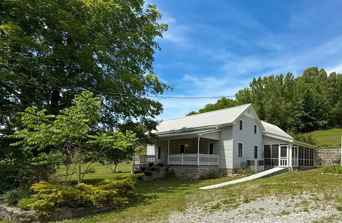 143 Buford Hughey Rd, Dellrose, TN 38453 - #1