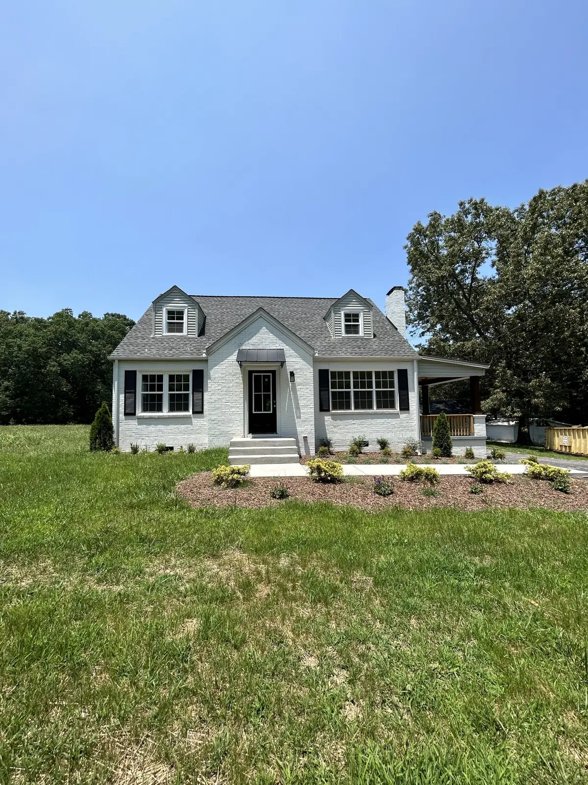 810 W Lincoln St, Tullahoma, TN 37388 - #1