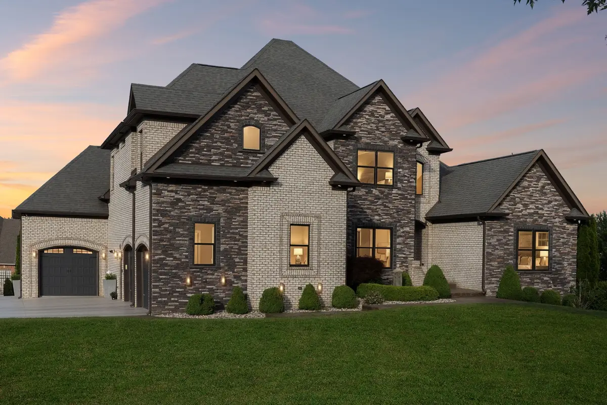 2957 Gatewood Ln, Clarksville, TN 37043 - #1