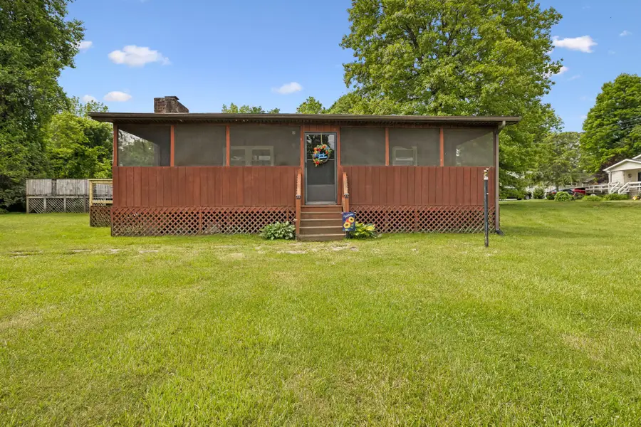 115 1st St, Monteagle, TN 37356 - #2