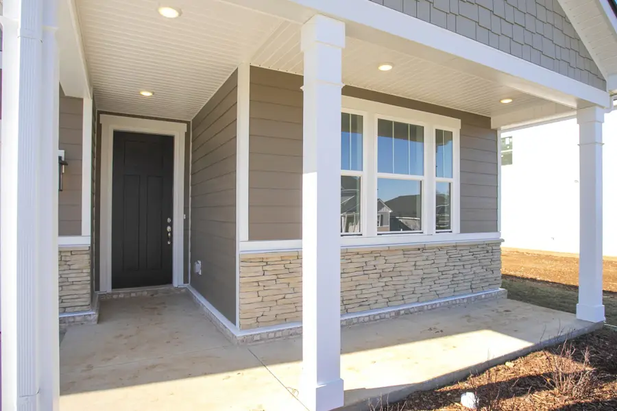 1554 Oak Spring Drive, Columbia, TN 38401 - #2
