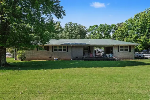 190 W Lynn Dr, Manchester, TN 37355