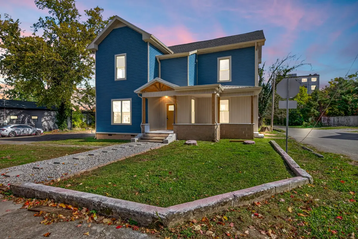 1506 Clay St S, Hopkinsville, KY 42240 - #1