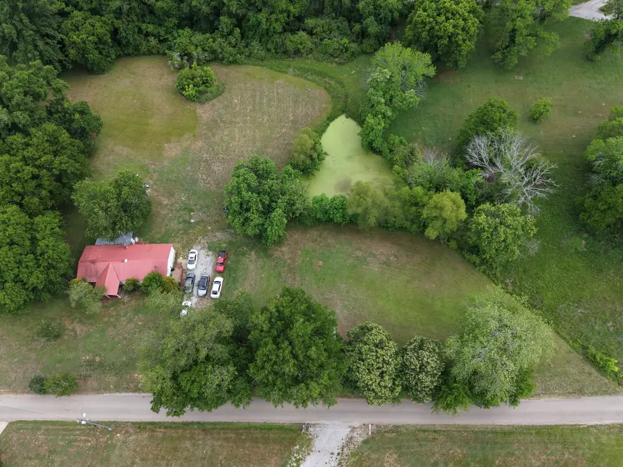 102 Sugar Tree Rd, Pulaski, TN 38478 - #3