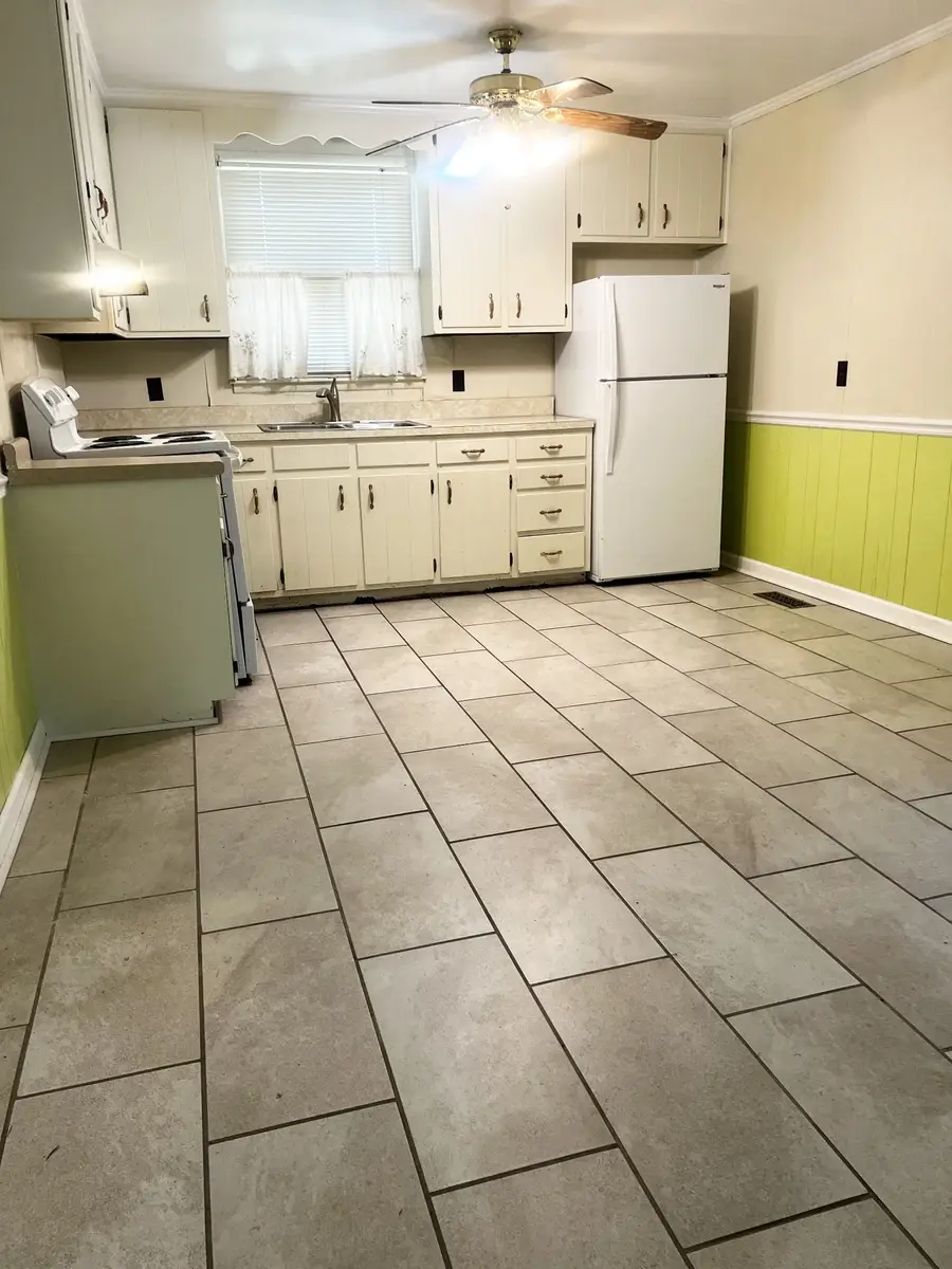 1202 Walsh St, Nashville, TN 37208 - #3