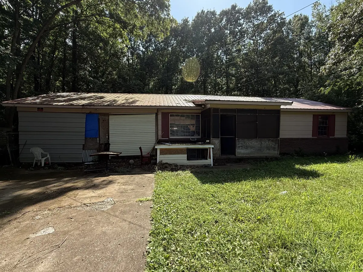 419 Bridgeman St, Huntingdon, TN 38344 - #1