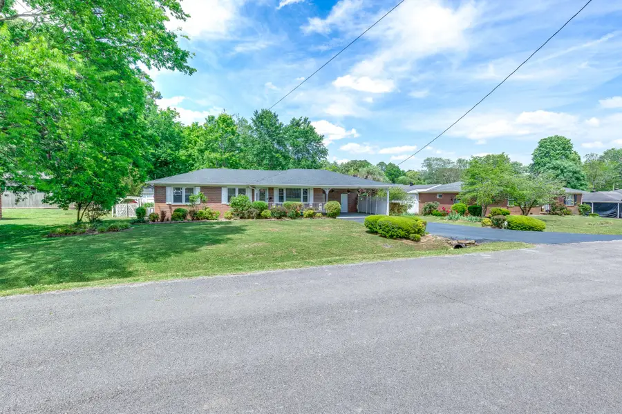 870 Galloway St, Lewisburg, TN 37091 - #2