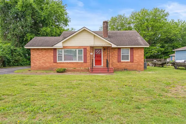 101 Willow St N, Cowan, TN 37318