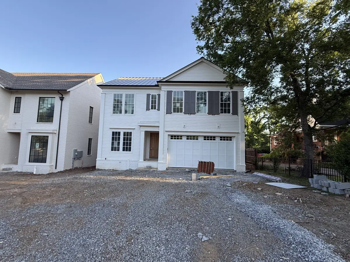 1133 Maplehurst Ln, Nashville, TN 37204 - #1