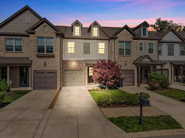 2599 Wellesley Square Dr, Thompsons Station, TN 37179
