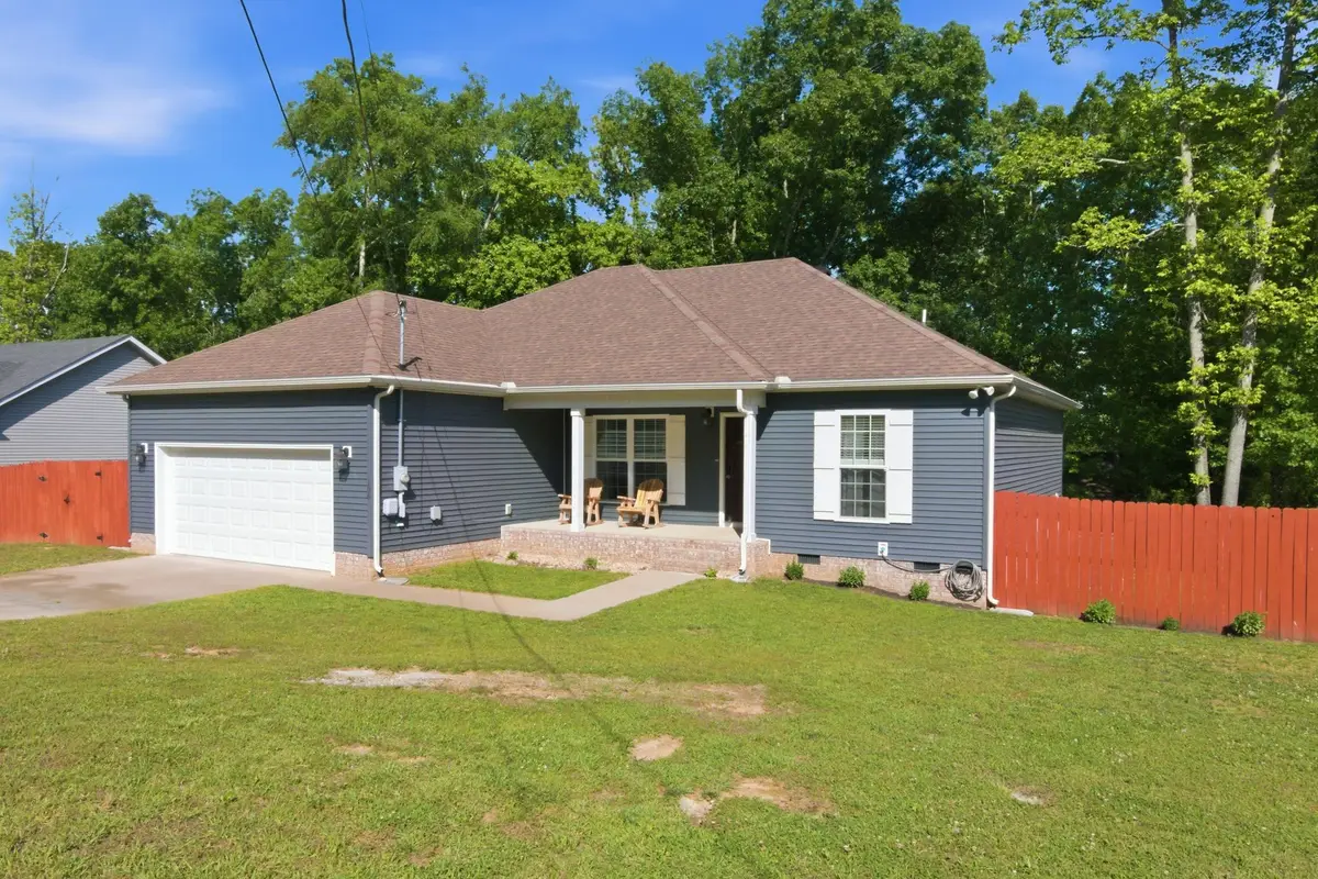 106 Doak St, Shelbyville, TN 37160 - #1