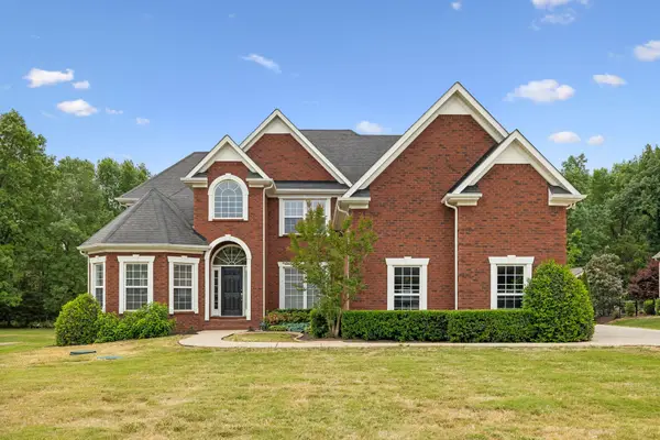 5423 Cliffstone Dr, Smyrna, TN 37167