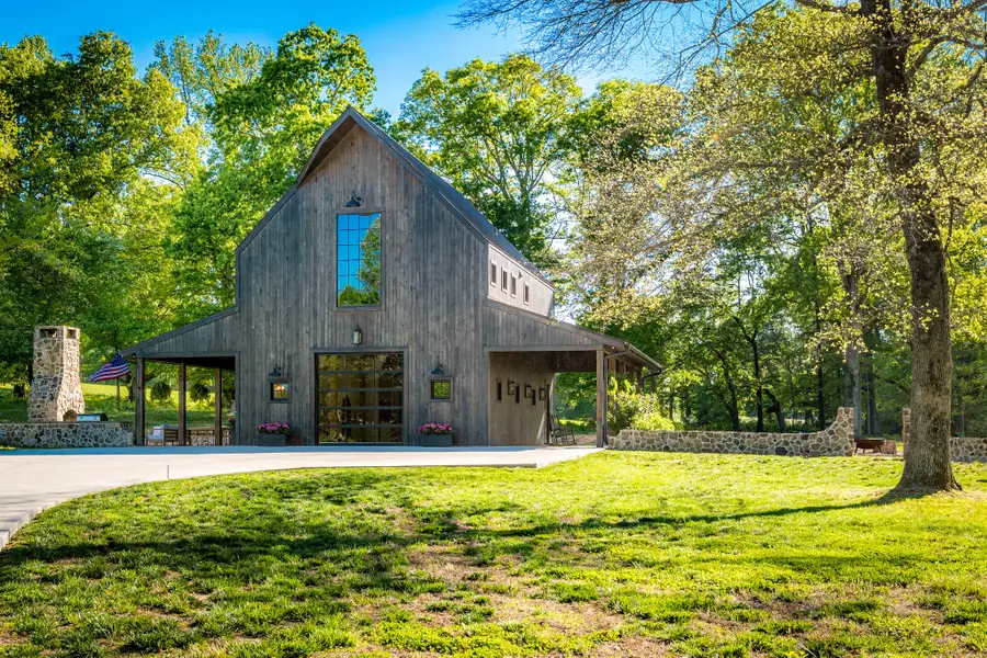 795 Tucker Rd, Dickson, TN 37055 - #2