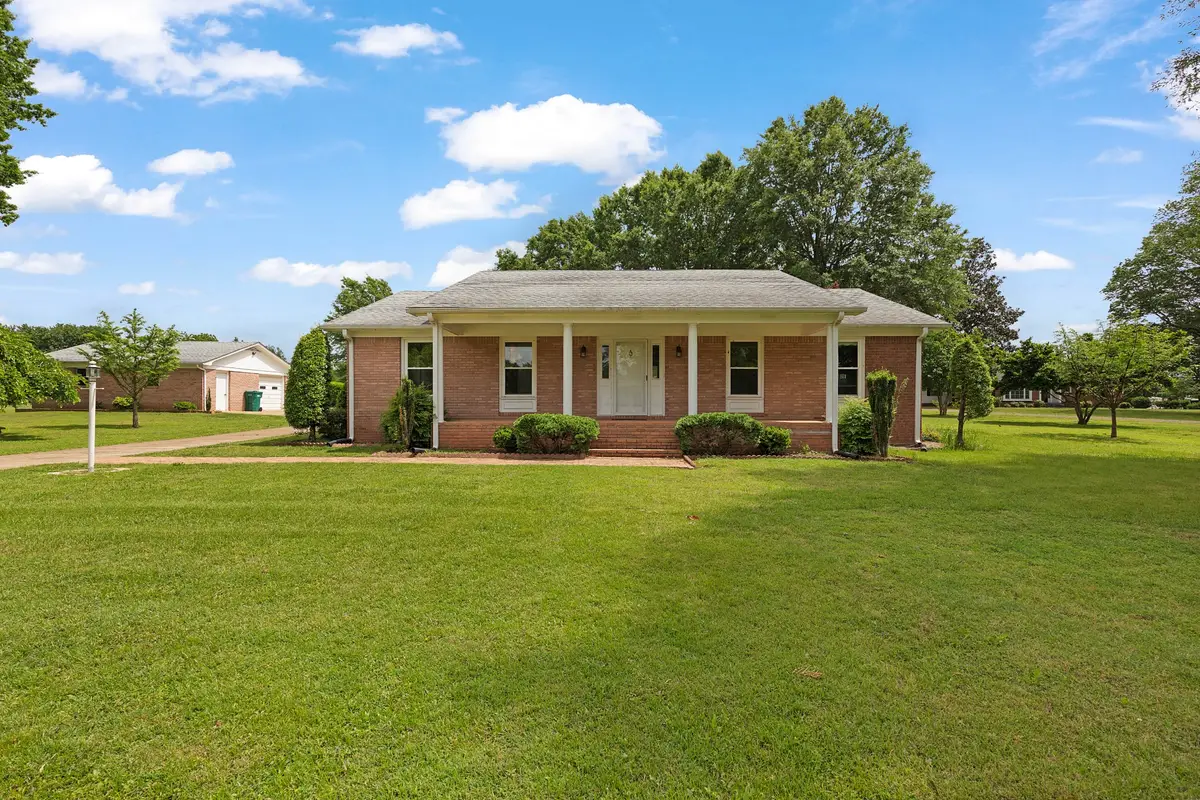 1410 Northwood Dr, Huntingdon, TN 38344 - #1