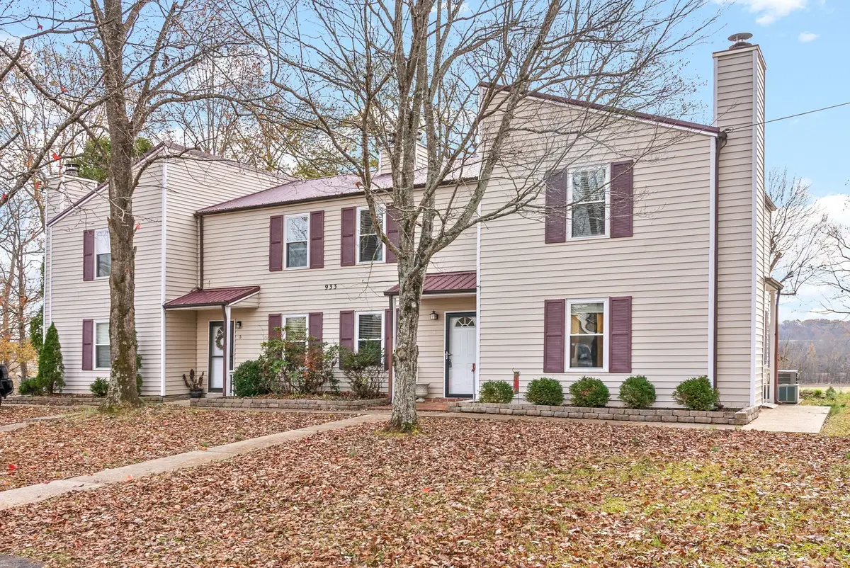 933 Kingsbury Dr #C, Clarksville, TN 37040 - #1