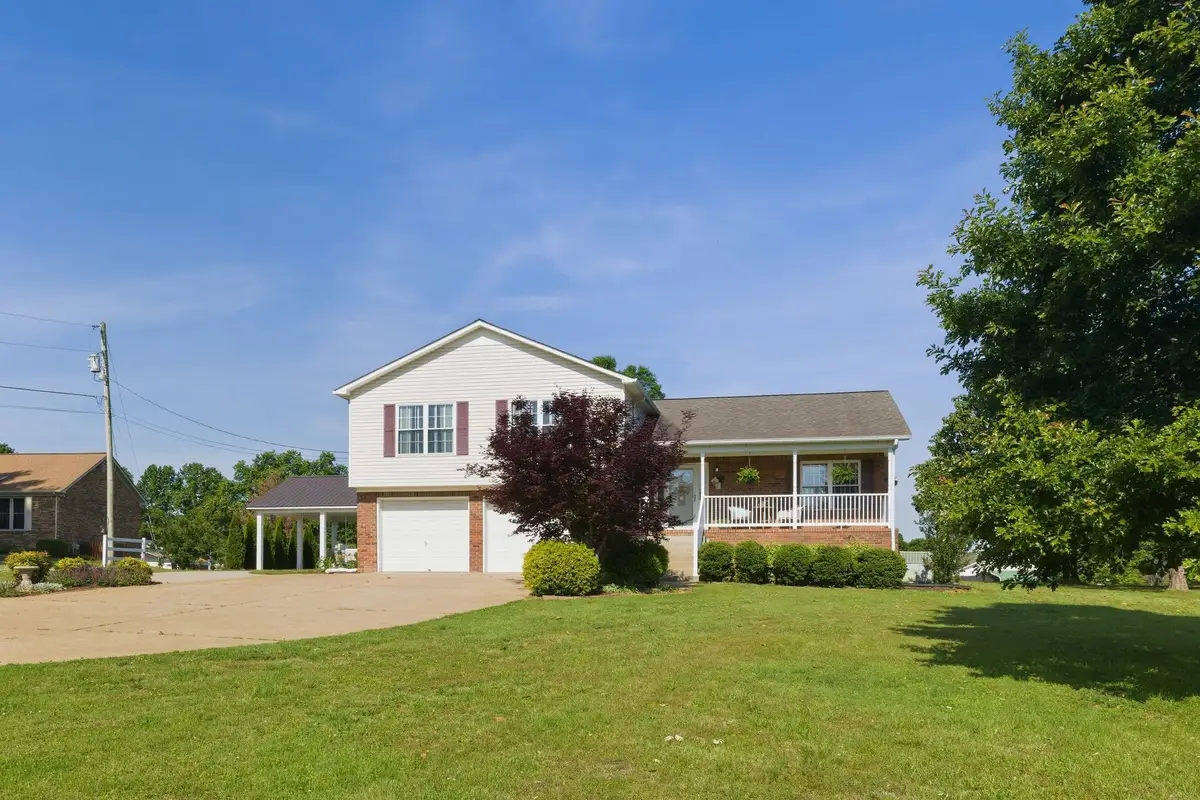 397 Canaan Rd, Columbia, TN 38401 - #1