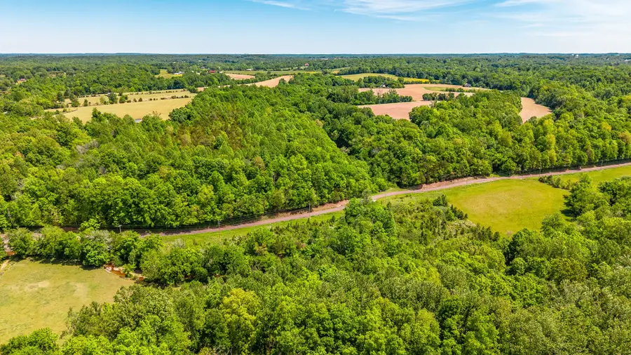 0 Rabe Coates Rd, Westmoreland, TN 37186 - #3