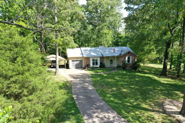 1404 Windhill Ct, Greenbrier, TN 37073