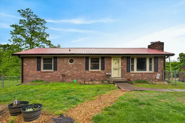 2500 Rawlings Rd, Woodlawn, TN 37191