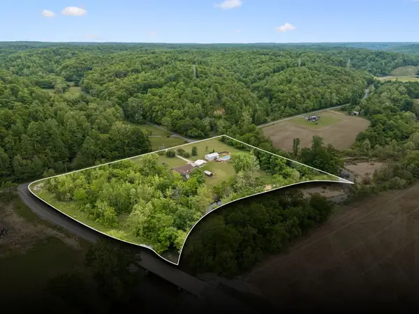 1397 Blue Creek Road E, Waverly, TN 37185