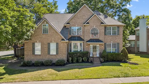 283 Stonehaven Cir, Franklin, TN 37064