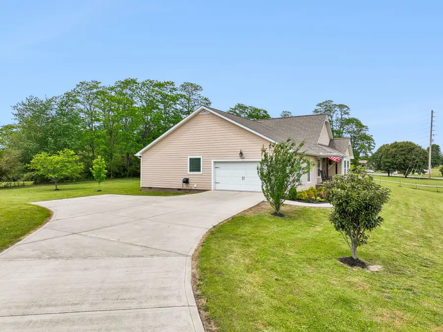 7220 Ditty Rd, Baxter, TN 38544 - #2