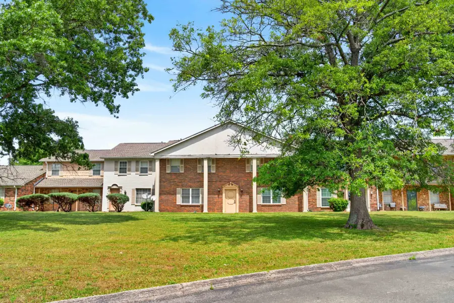 1301 Neelys Bend Rd #6, Madison, TN 37115 - #2