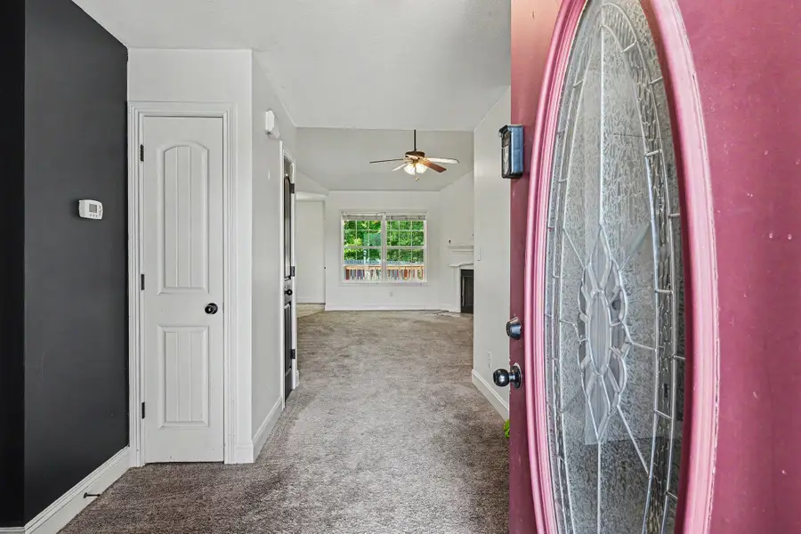 598 Cameo Ct, Clarksville, TN 37042 - #2