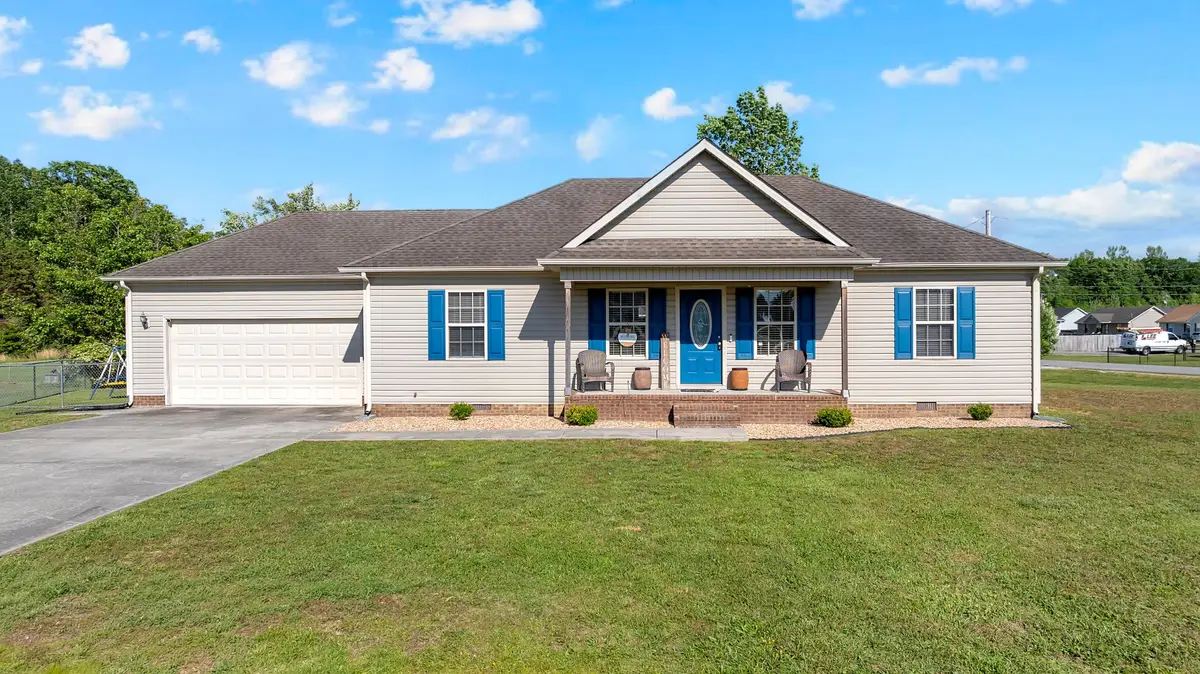 642 Indian Springs Cir, Manchester, TN 37355 - #1