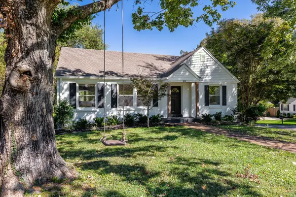 900 Woodmont Blvd, Nashville, TN 37204