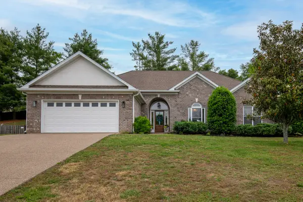 854 Loretta Dr, Goodlettsville, TN 37072