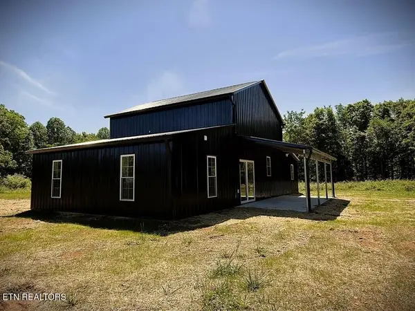 246 Ralph Spivey Lane, Gainesboro, TN 38562